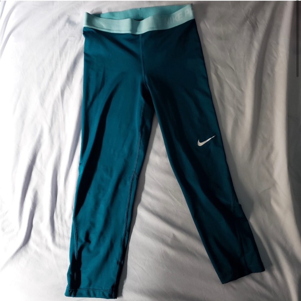 Nike Pro Dri-Fit Cropped Tights/Leggings